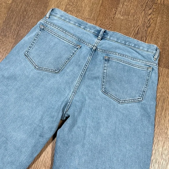 Sold - Picture 6 of 9